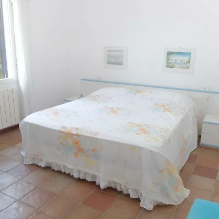 Emily Holiday home